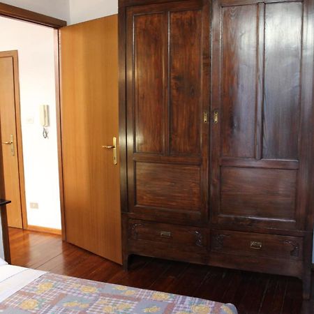 La Casa Di Rina Apartment Ponzone ภายนอก รูปภาพ