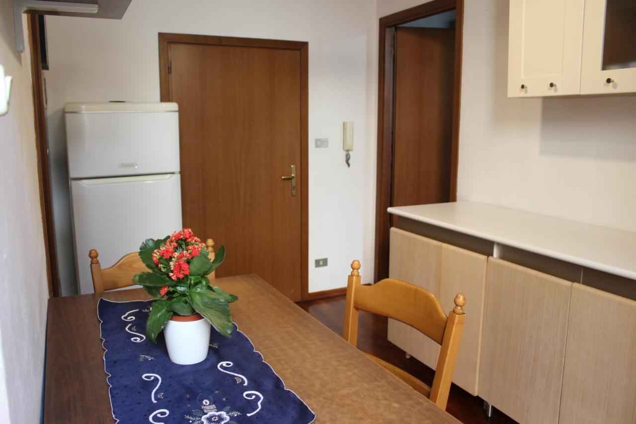 La Casa Di Rina Apartment Ponzone ภายนอก รูปภาพ