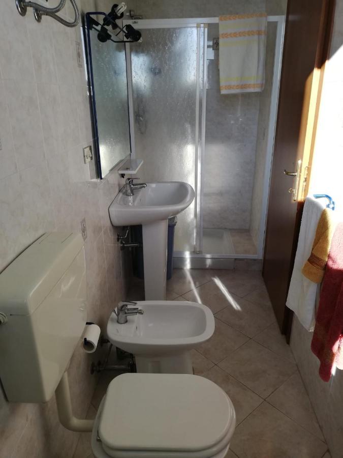 La Casa Di Rina Apartment Ponzone ภายนอก รูปภาพ